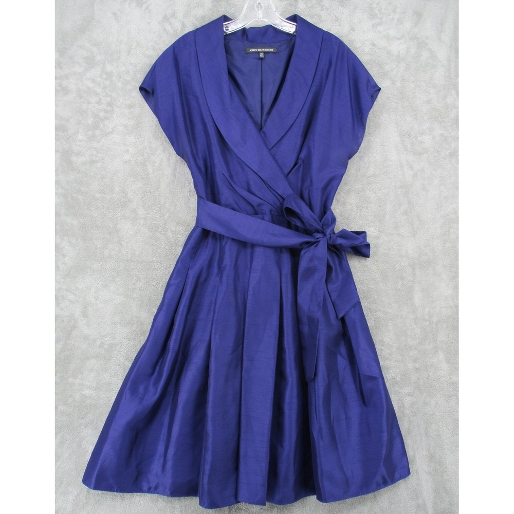 Jones Wear Dress 14 Surplus Taffeta Pleated Belted Taffeta Portrait Collar Event